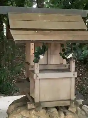 三明神社(神領町)の末社・摂社