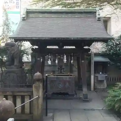 高山稲荷神社（旧鎮座地）の手水舎