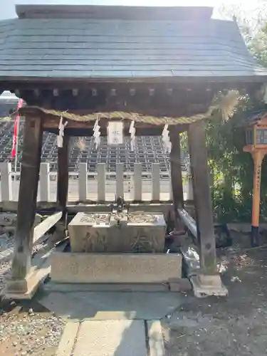 鼻川神社の手水