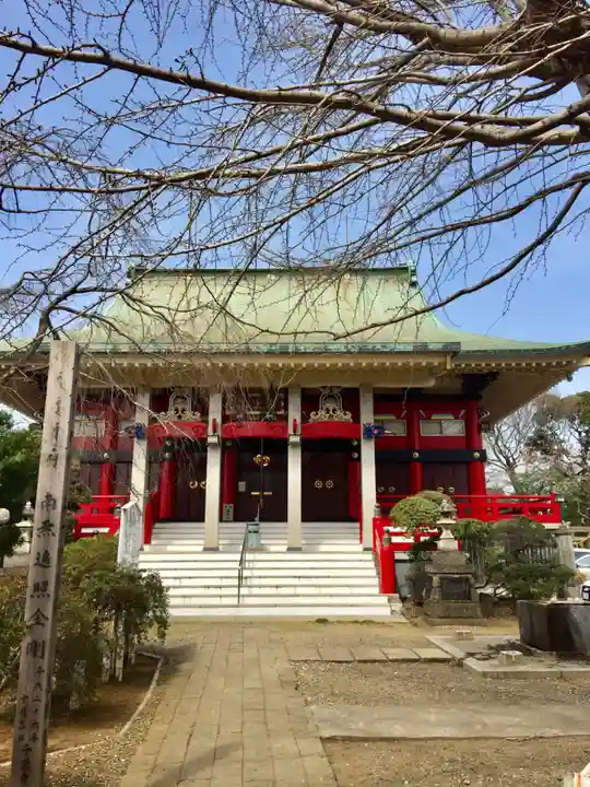 千葉寺の本殿・本堂