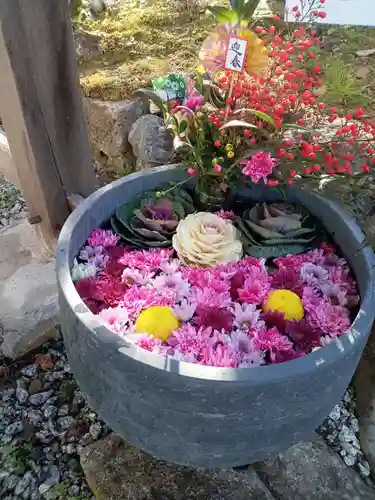 三春大神宮の手水