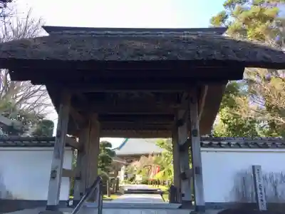 大聖寺（土浦大師不動尊）の山門・神門