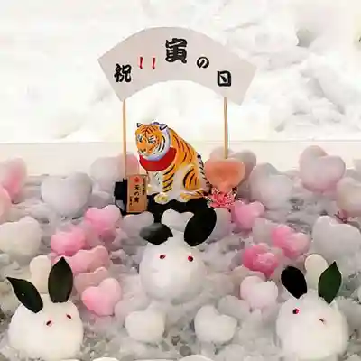 彌彦神社　(伊夜日子神社)の像