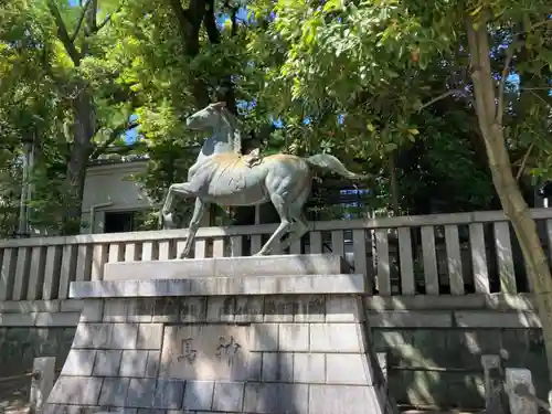 富岡八幡宮の像