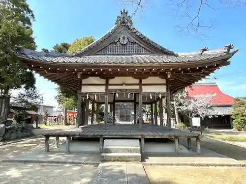 山部神社の本殿