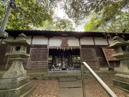 葛木倭文座天羽雷命神社の{uncategorized: "未分類", other: "その他", undefined: "問題あり", building: "その他建物", grave: "お墓", sacred_gate: "鳥居", guardian: "狛犬", statue: "像", buddha: "仏像", history: "歴史", nature: "自然", garden: "庭園", animal: "動物", pagoda: "塔", temizu: "手水舎", mountain_gate: "山門・神門", sanctuary: "本殿・本堂", subordinate: "末社・摂社", art: "芸術", scenery: "景色", jizo: "地蔵", ema: "絵馬", goshuin: "御朱印", omikuji: "おみくじ", items: "授与品その他", amulet: "お守り", goshuincho: "御朱印帳", eats: "食事", festival: "お祭り", votive_dance: "神楽", shichigosan: "七五三参", wedding: "結婚式", experience: "体験その他", initially: "初詣", around: "周辺", anti_infection: "感染症対策"}