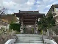 妙本寺の山門・神門