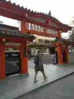 善國寺の山門・神門