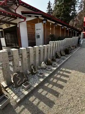 金蛇水神社の{uncategorized: "未分類", other: "その他", undefined: "問題あり", building: "その他建物", grave: "お墓", sacred_gate: "鳥居", guardian: "狛犬", statue: "像", buddha: "仏像", history: "歴史", nature: "自然", garden: "庭園", animal: "動物", pagoda: "塔", temizu: "手水舎", mountain_gate: "山門・神門", sanctuary: "本殿・本堂", subordinate: "末社・摂社", art: "芸術", scenery: "景色", jizo: "地蔵", ema: "絵馬", goshuin: "御朱印", omikuji: "おみくじ", items: "授与品その他", amulet: "お守り", goshuincho: "御朱印帳", eats: "食事", festival: "お祭り", votive_dance: "神楽", shichigosan: "七五三参", wedding: "結婚式", experience: "体験その他", initially: "初詣", around: "周辺", anti_infection: "感染症対策"}