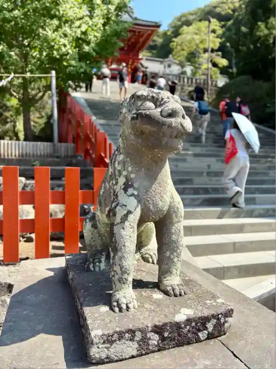 鶴岡八幡宮の狛犬