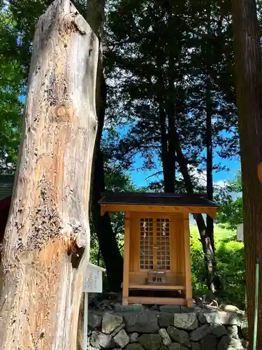 山家神社の末社