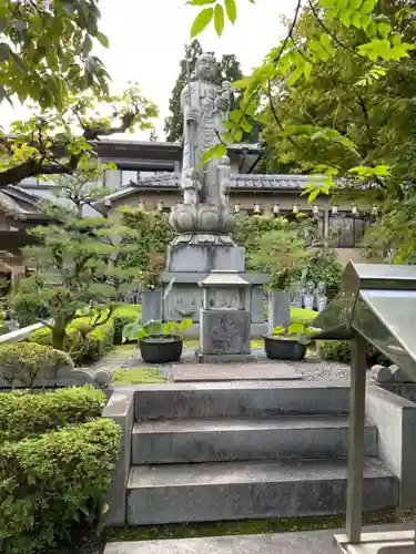 正法寺の地蔵