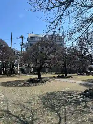北野神社の{uncategorized: "未分類", other: "その他", undefined: "問題あり", building: "その他建物", grave: "お墓", sacred_gate: "鳥居", guardian: "狛犬", statue: "像", buddha: "仏像", history: "歴史", nature: "自然", garden: "庭園", animal: "動物", pagoda: "塔", temizu: "手水舎", mountain_gate: "山門・神門", sanctuary: "本殿・本堂", subordinate: "末社・摂社", art: "芸術", scenery: "景色", jizo: "地蔵", ema: "絵馬", goshuin: "御朱印", omikuji: "おみくじ", items: "授与品その他", amulet: "お守り", goshuincho: "御朱印帳", eats: "食事", festival: "お祭り", votive_dance: "神楽", shichigosan: "七五三参", wedding: "結婚式", experience: "体験その他", initially: "初詣", around: "周辺", anti_infection: "感染症対策"}