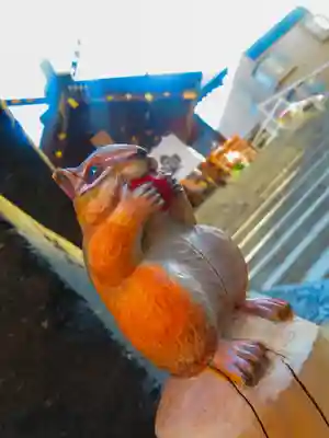 札幌諏訪神社の像