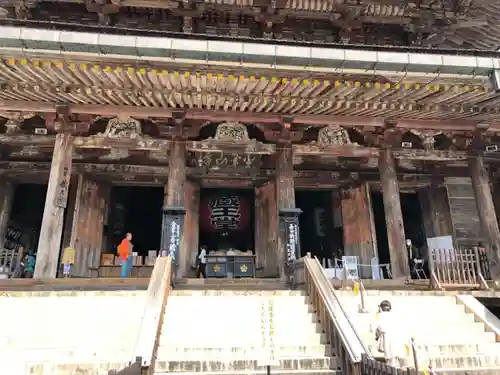 金峯山寺の本殿