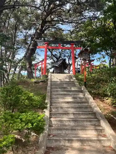 高山稲荷神社の鳥居