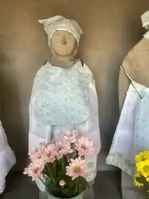 万場地蔵堂の地蔵