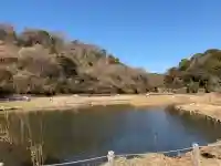永福寺跡(永福寺址)の{uncategorized: "未分類", other: "その他", undefined: "問題あり", building: "その他建物", grave: "お墓", sacred_gate: "鳥居", guardian: "狛犬", statue: "像", buddha: "仏像", history: "歴史", nature: "自然", garden: "庭園", animal: "動物", pagoda: "塔", temizu: "手水舎", mountain_gate: "山門・神門", sanctuary: "本殿・本堂", subordinate: "末社・摂社", art: "芸術", scenery: "景色", jizo: "地蔵", ema: "絵馬", goshuin: "御朱印", omikuji: "おみくじ", items: "授与品その他", amulet: "お守り", goshuincho: "御朱印帳", eats: "食事", festival: "お祭り", votive_dance: "神楽", shichigosan: "七五三参", wedding: "結婚式", experience: "体験その他", initially: "初詣", around: "周辺", anti_infection: "感染症対策"}