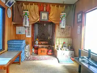 祠(親池地蔵菩薩)の本殿・本堂