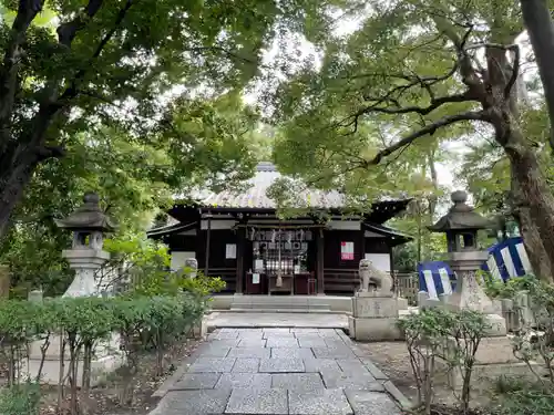 安居神社の本殿・本堂