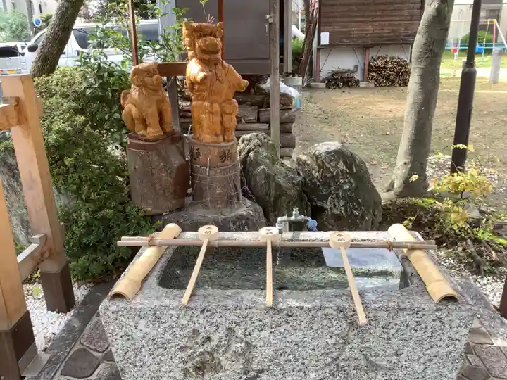 八王子神社 春日神社(清水町)の手水舎