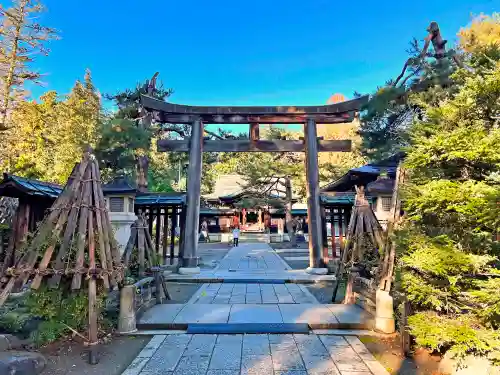 上杉神社の鳥居