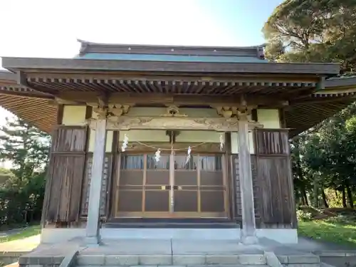 八幡神社の本殿・本堂