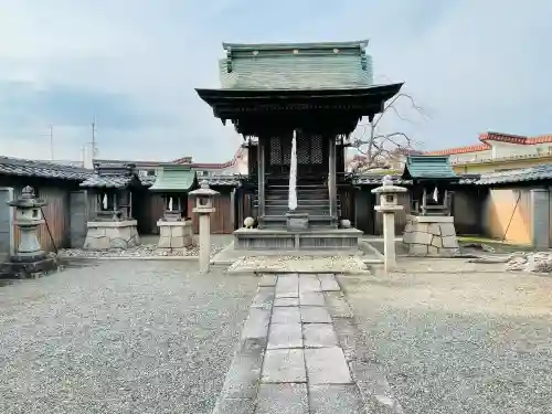 八坂神社の{uncategorized: "未分類", other: "その他", undefined: "問題あり", building: "その他建物", grave: "お墓", sacred_gate: "鳥居", guardian: "狛犬", statue: "像", buddha: "仏像", history: "歴史", nature: "自然", garden: "庭園", animal: "動物", pagoda: "塔", temizu: "手水舎", mountain_gate: "山門・神門", sanctuary: "本殿・本堂", subordinate: "末社・摂社", art: "芸術", scenery: "景色", jizo: "地蔵", ema: "絵馬", goshuin: "御朱印", omikuji: "おみくじ", items: "授与品その他", amulet: "お守り", goshuincho: "御朱印帳", eats: "食事", festival: "お祭り", votive_dance: "神楽", shichigosan: "七五三参", wedding: "結婚式", experience: "体験その他", initially: "初詣", around: "周辺", anti_infection: "感染症対策"}