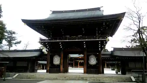 寒川神社の山門