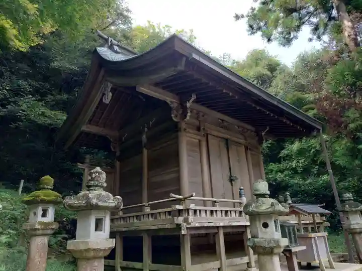 伊奈波神社の末社・摂社