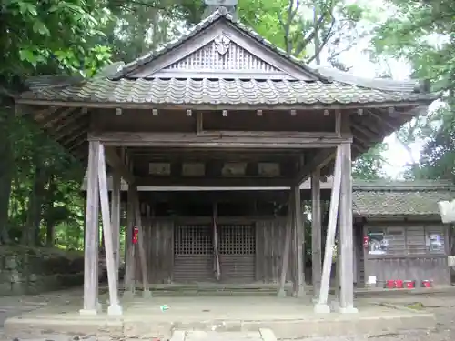 荒井神社の本殿・本堂