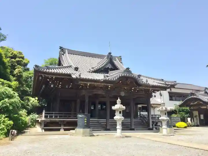 金蔵寺の本殿・本堂