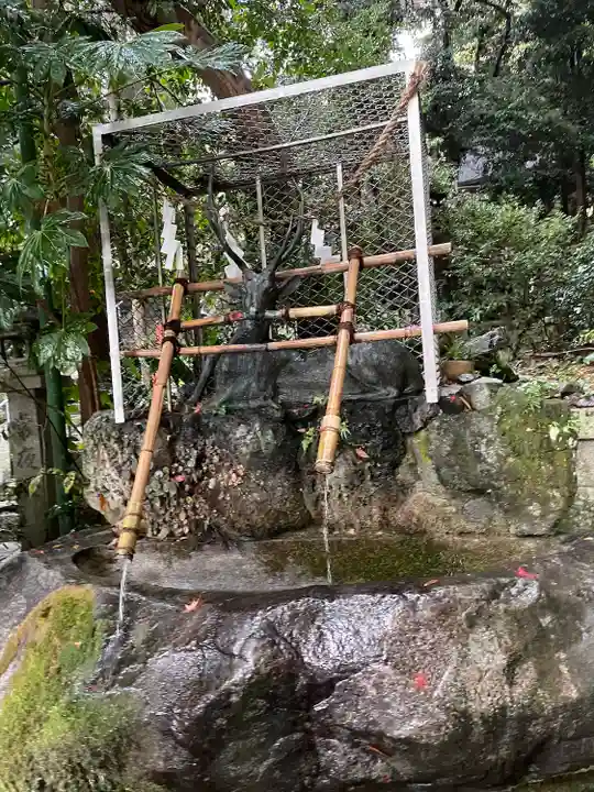 枚岡神社の手水舎