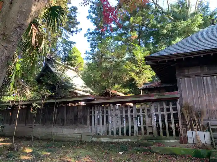 手子后神社の本殿