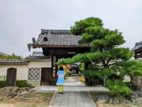 国分寺の山門・神門