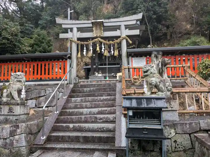 還来神社の{uncategorized: "未分類", other: "その他", undefined: "問題あり", building: "その他建物", grave: "お墓", sacred_gate: "鳥居", guardian: "狛犬", statue: "像", buddha: "仏像", history: "歴史", nature: "自然", garden: "庭園", animal: "動物", pagoda: "塔", temizu: "手水舎", mountain_gate: "山門・神門", sanctuary: "本殿・本堂", subordinate: "末社・摂社", art: "芸術", scenery: "景色", jizo: "地蔵", ema: "絵馬", goshuin: "御朱印", omikuji: "おみくじ", items: "授与品その他", amulet: "お守り", goshuincho: "御朱印帳", eats: "食事", festival: "お祭り", votive_dance: "神楽", shichigosan: "七五三参", wedding: "結婚式", experience: "体験その他", initially: "初詣", around: "周辺", anti_infection: "感染症対策"}