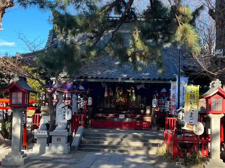 鴻神社の本殿・本堂