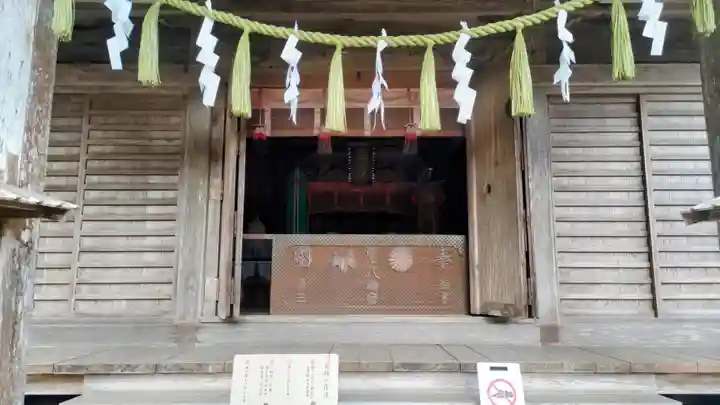 海上八幡宮の本殿・本堂