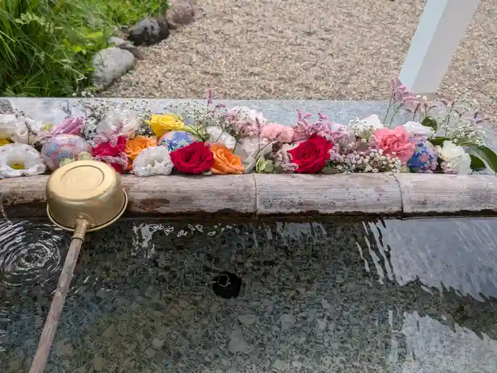 諏訪神社の手水舎