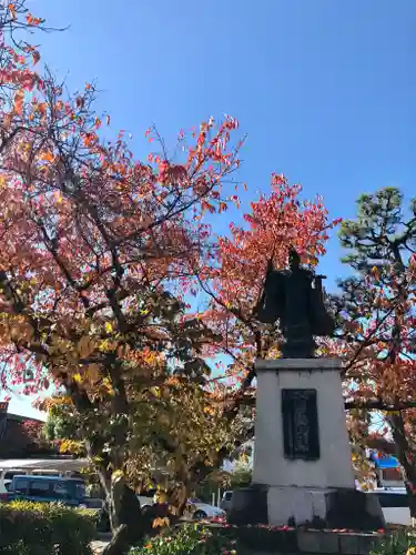 妙蓮寺の像