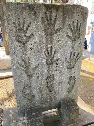 富岡八幡宮の{uncategorized: "未分類", other: "その他", undefined: "問題あり", building: "その他建物", grave: "お墓", sacred_gate: "鳥居", guardian: "狛犬", statue: "像", buddha: "仏像", history: "歴史", nature: "自然", garden: "庭園", animal: "動物", pagoda: "塔", temizu: "手水舎", mountain_gate: "山門・神門", sanctuary: "本殿・本堂", subordinate: "末社・摂社", art: "芸術", scenery: "景色", jizo: "地蔵", ema: "絵馬", goshuin: "御朱印", omikuji: "おみくじ", items: "授与品その他", amulet: "お守り", goshuincho: "御朱印帳", eats: "食事", festival: "お祭り", votive_dance: "神楽", shichigosan: "七五三参", wedding: "結婚式", experience: "体験その他", initially: "初詣", around: "周辺", anti_infection: "感染症対策"}