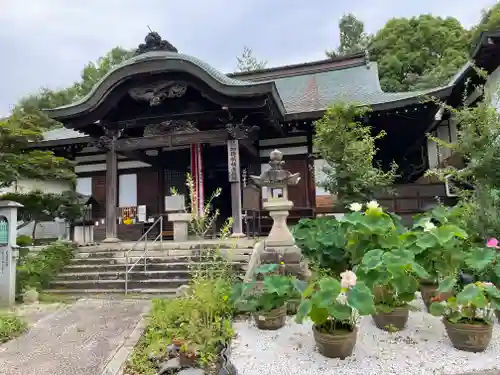 盛松寺の本殿