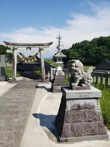 八幡神社の狛犬