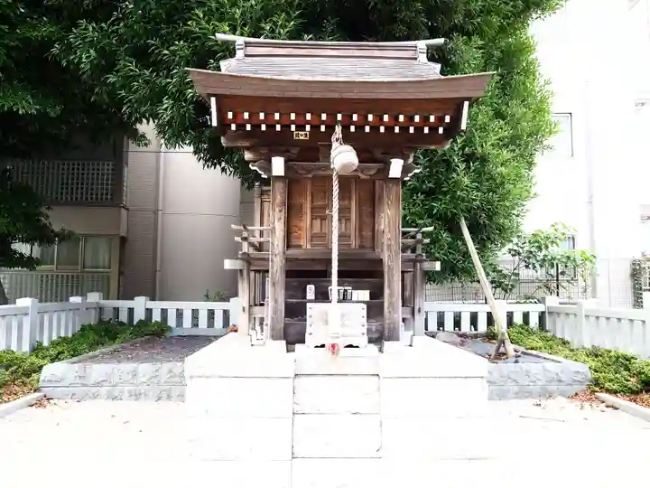 藤森稲荷神社の本殿・本堂