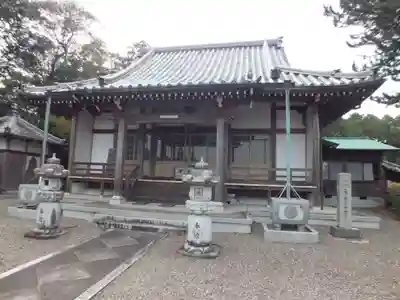 願隆寺の本殿・本堂