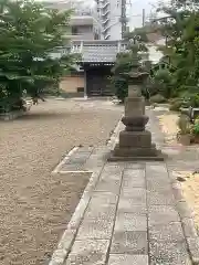 蓮花寺の塔