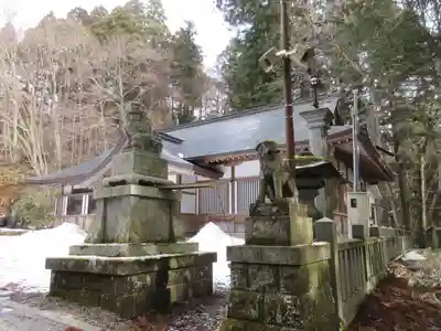 戸隠神社中社の狛犬