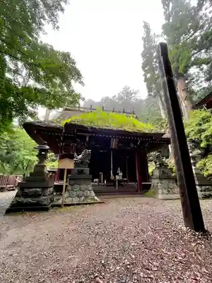 八王寺の本殿・本堂
