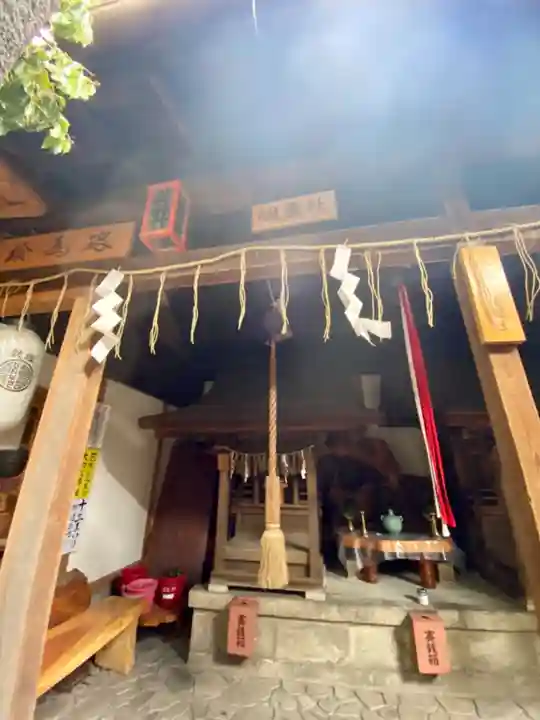 若一神社の末社・摂社