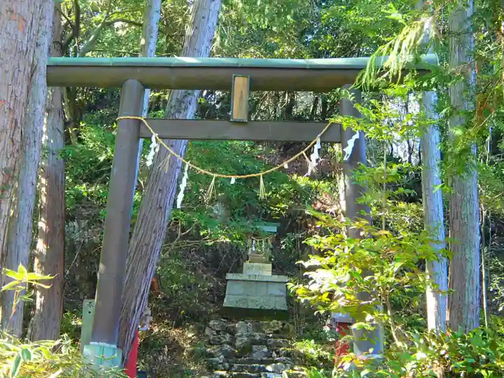 白山神社の鳥居